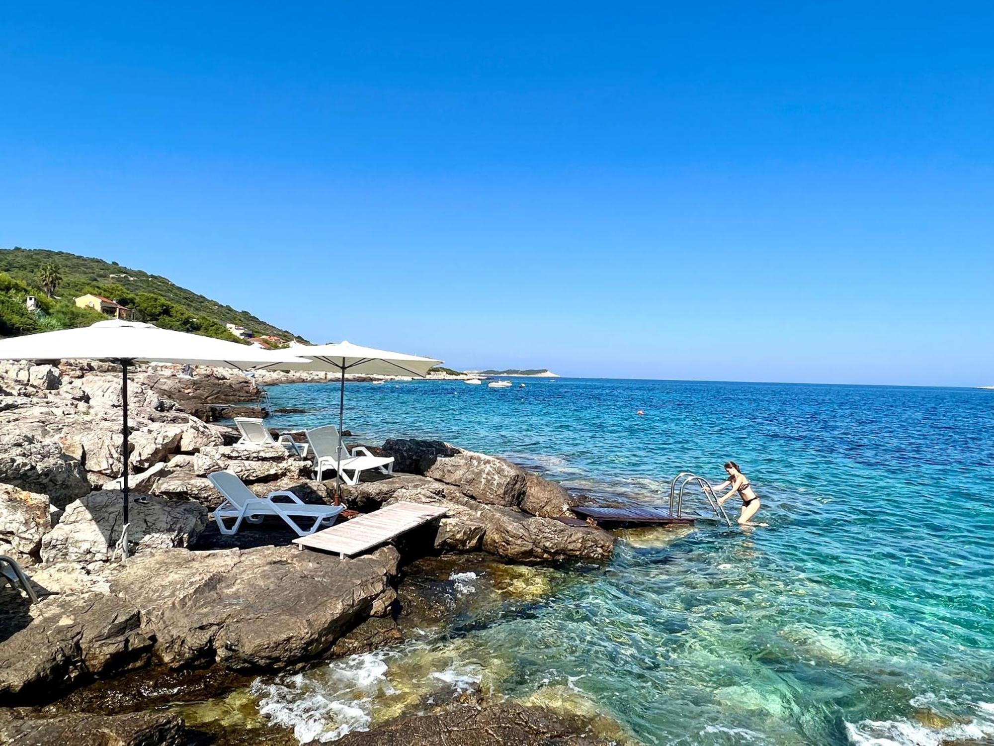 Villa Carisma Island วิส ภายนอก รูปภาพ